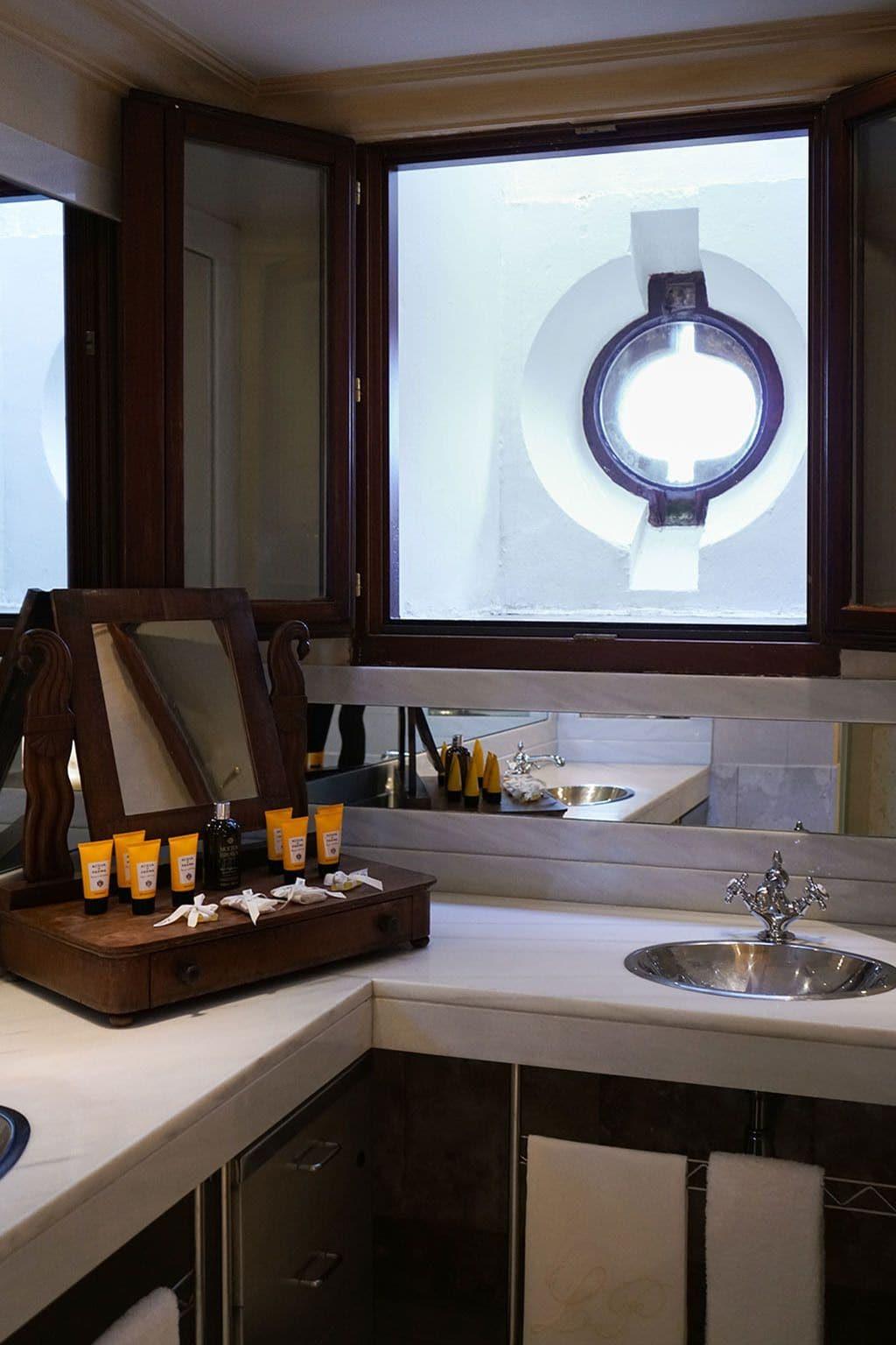 Landa Hotel Burgo Eksteriør billede Bathroom amenities